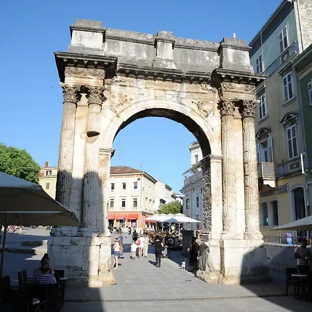 Grgorinic 아파트 *